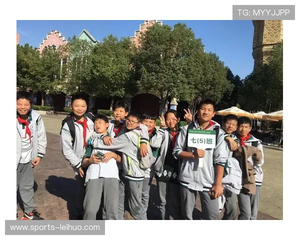 皇冠国际娱乐：引领时尚娱乐潮流，尽享非凡游戏乐趣